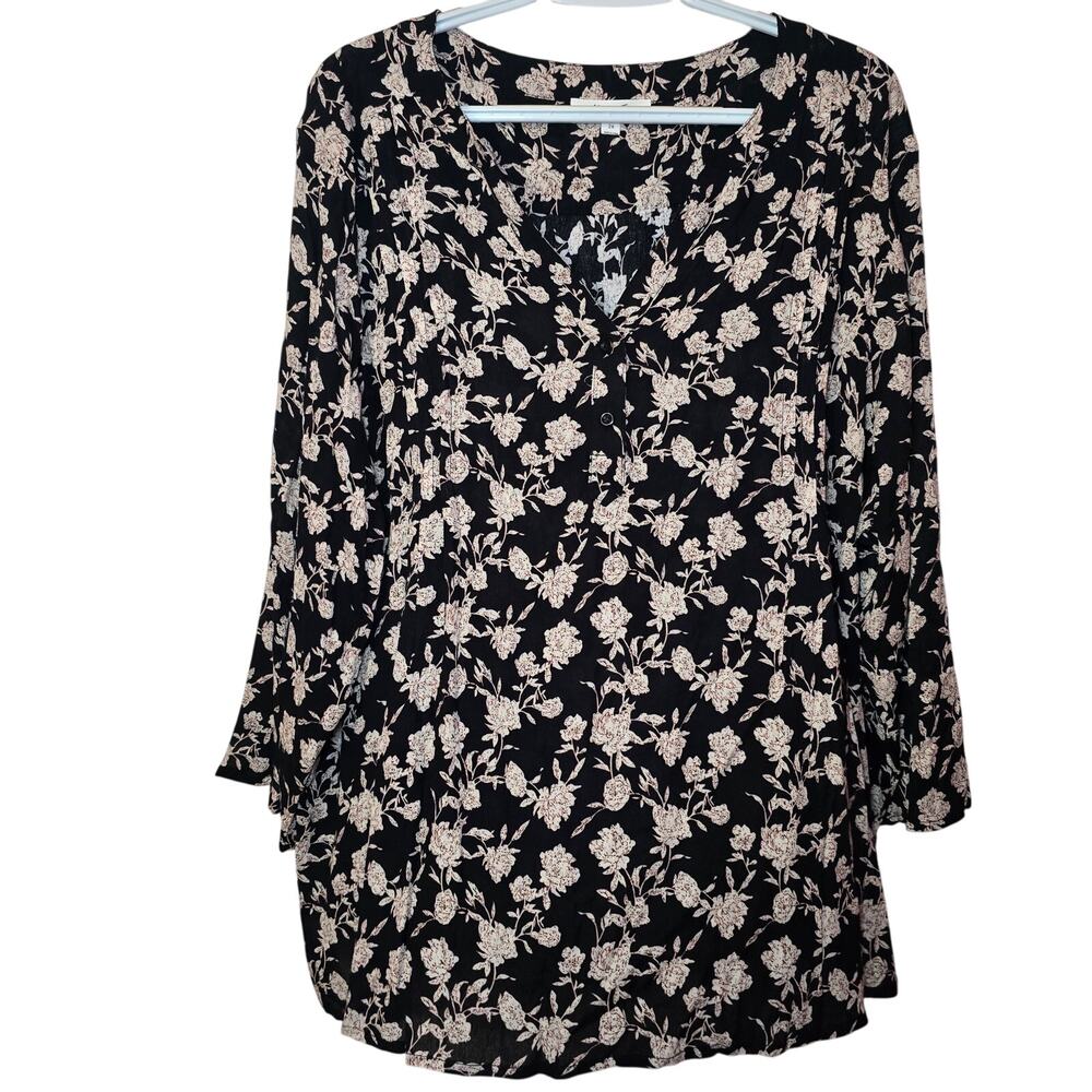 NWOT‎ Stitchfix Monday Fun Black Floral Blouse 2X